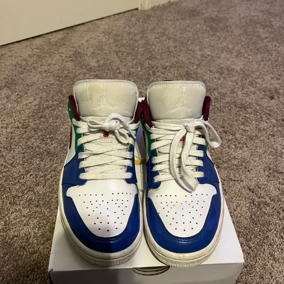Air Jordan 1 Low SE Multi-Color Size 7.5 in Women’s(6 in Men’s) - Picture 2 of 5